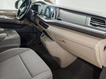 VW Multivan 2.0 TDI Life DSG completo