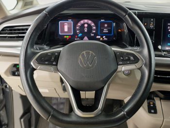 VW Multivan 2.0 TDI Life DSG completo