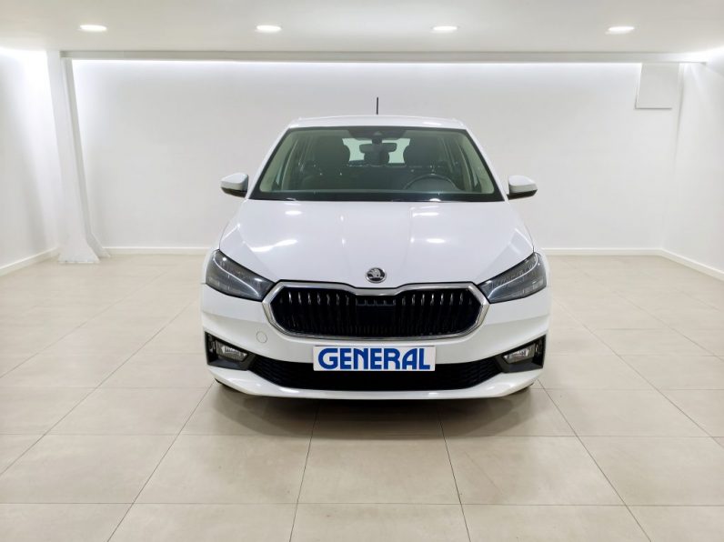 Skoda Fabia 1.0 TSI Ambition DSG completo