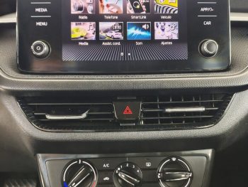 Skoda Fabia 1.0 TSI Ambition DSG completo